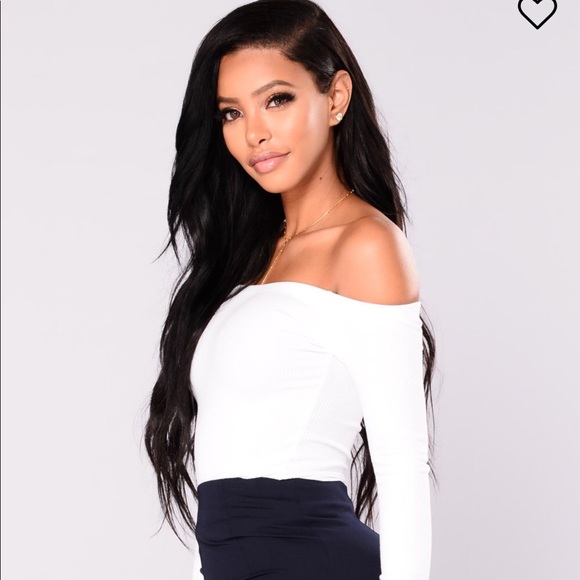 White off the shoulder top - Picture 4 of 5